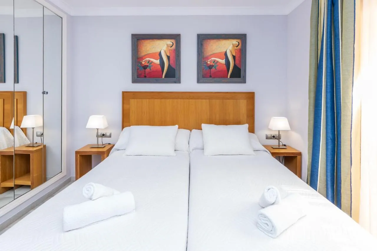 2 Habs Buena Terraza Con Bbq - Wifi, Piscina Apartment Mijas Spain