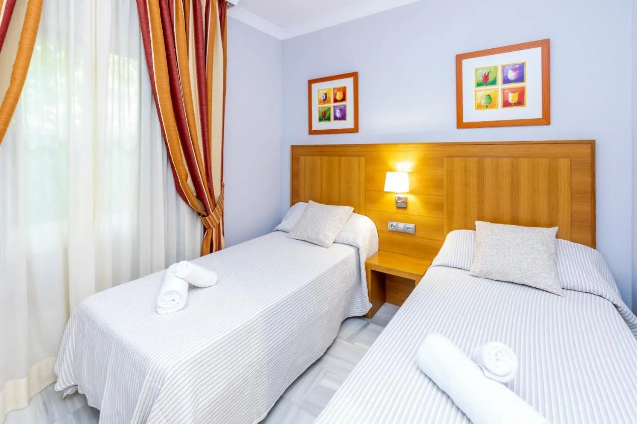 2 Habs Buena Terraza Con Bbq - Wifi, Piscina Apartment Mijas Spain